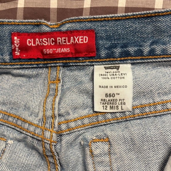 Vintage Levi 550 relaxed fit, tapered leg - Picture 2 of 8